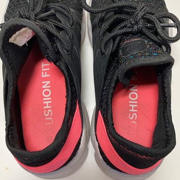 Cushion Fit Sneakers - Picture 7 of 8